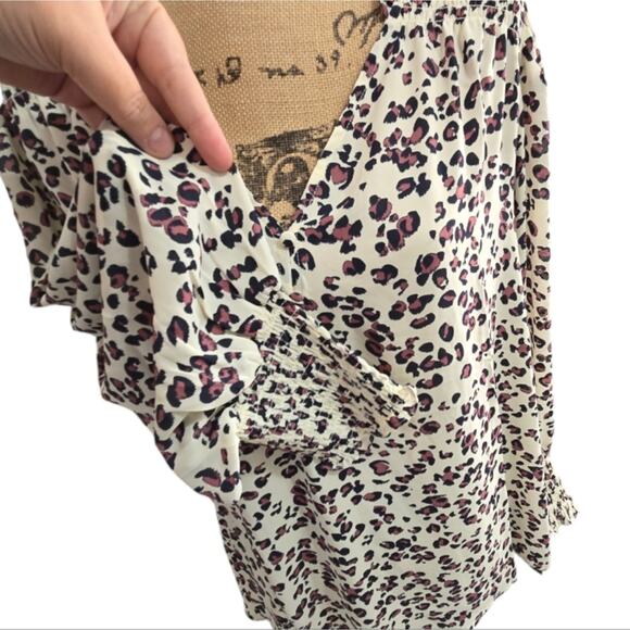 Zac & Rachel Leopard Print Long Puff Sleeve Ruffle Trim Shirt Plus Size 2X New! - Picture 4 of 8